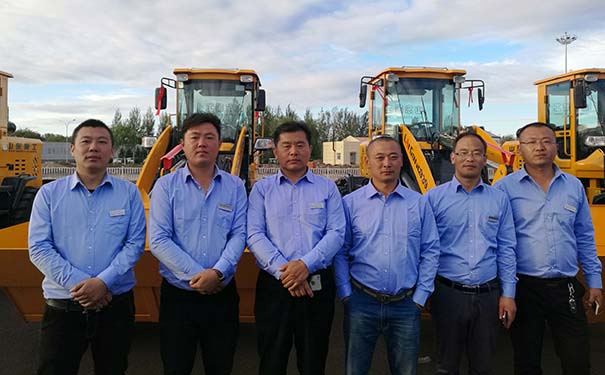 萊工.jpg 萊工.jpg